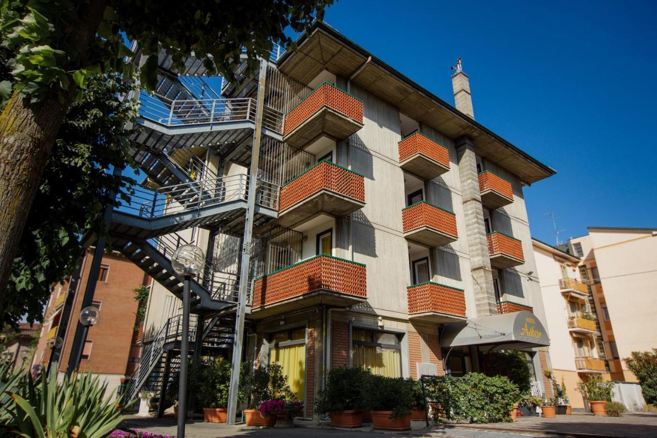 Hotel Astor Modena Dış mekan fotoğraf