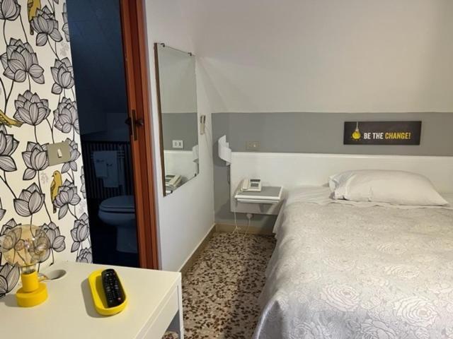 Hotel Astor Modena Dış mekan fotoğraf
